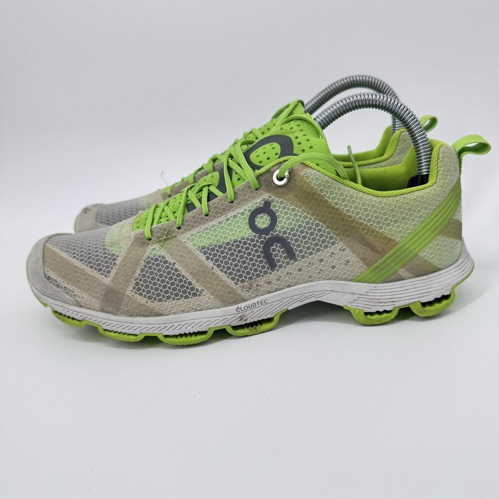 On Running Cloudracer Shoes Womens Size 8.5 Green‎ White Lightweight Racing